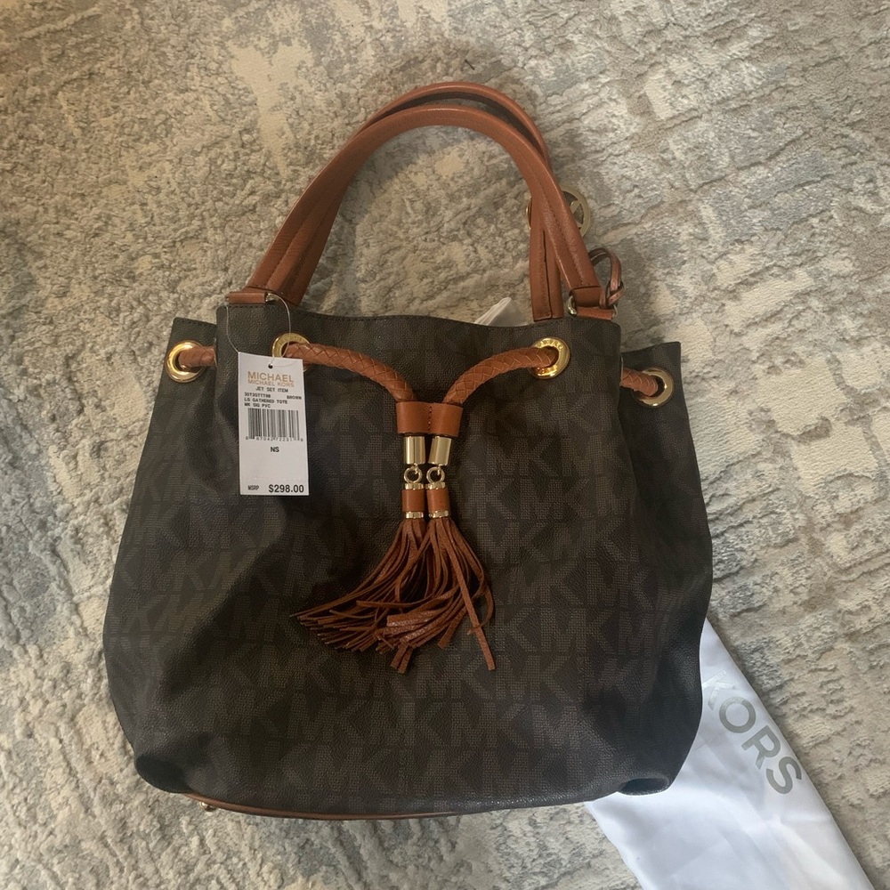 NEW! Michael kors bag